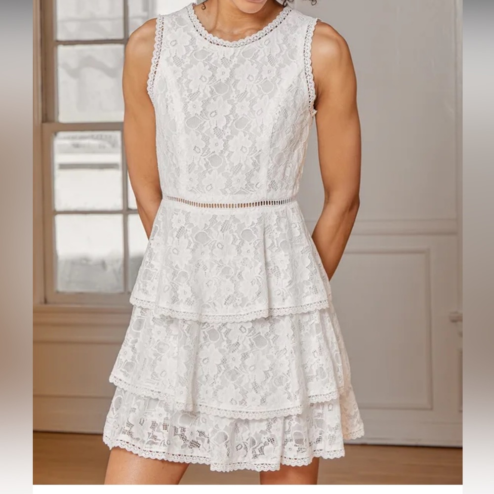 Properly Chic White Sleeveless Lace Tiered Mini Dress
